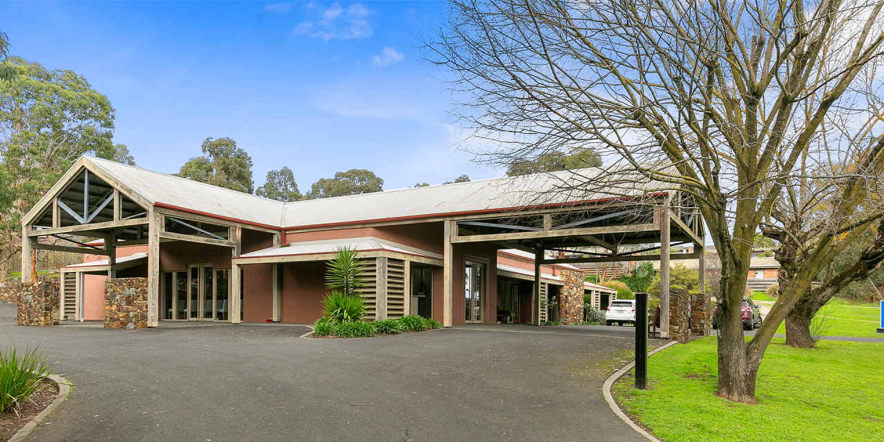 Le Pine Funerals Eltham